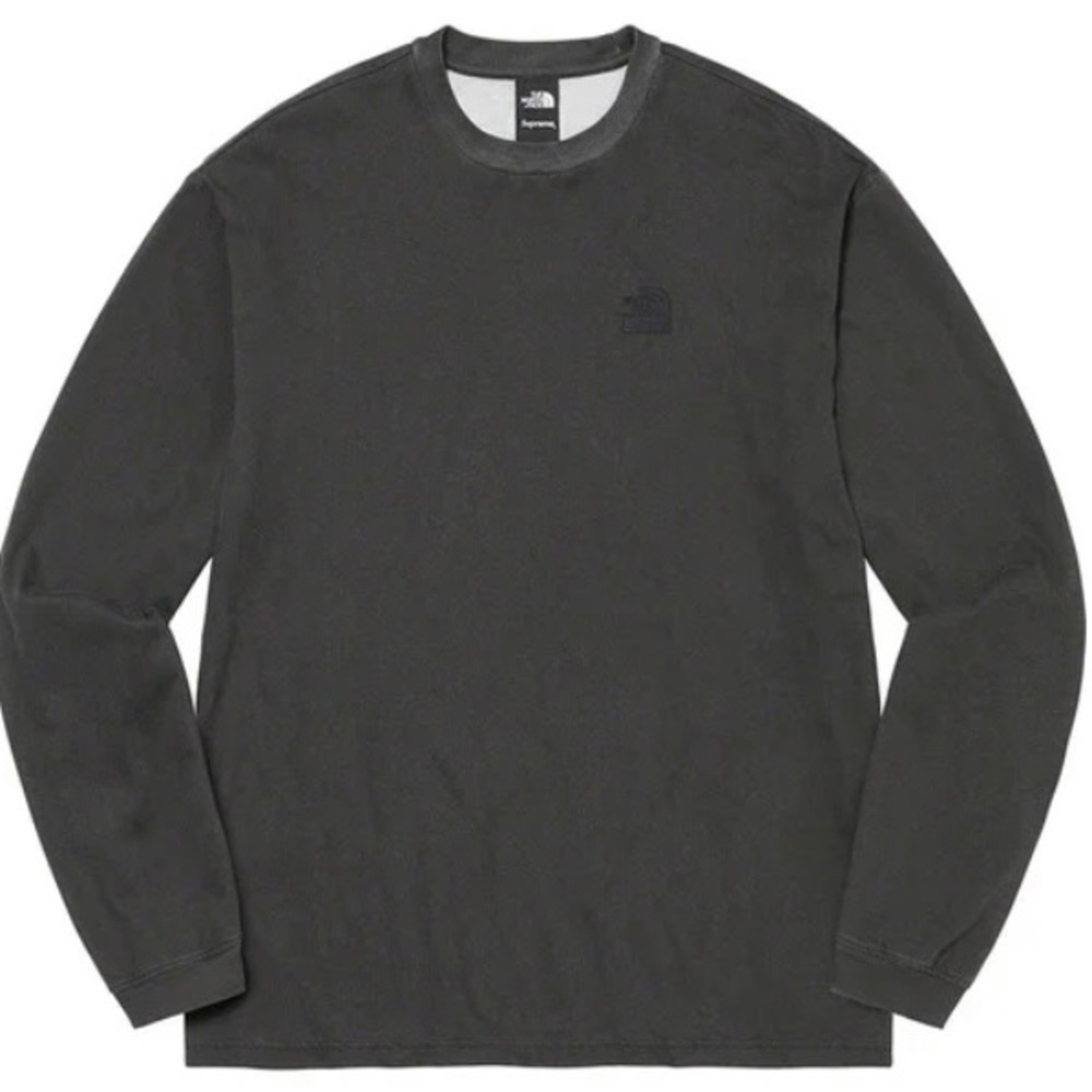 Supreme The North Face Pigment
Printed L/S Top